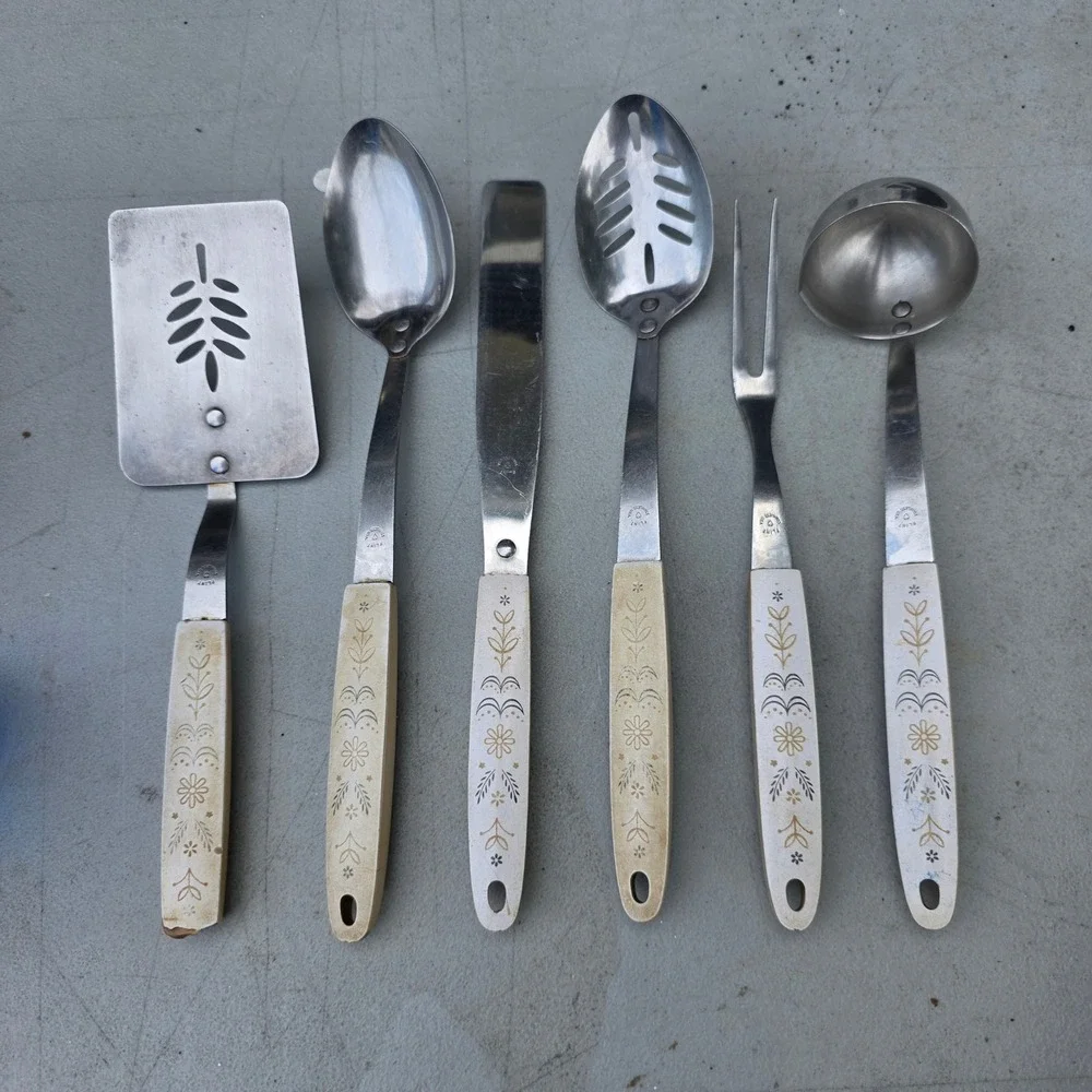 Vintage Ekco Flint 6pc Kitchen Utensil Set Floral Wheat Melamine Handles USA